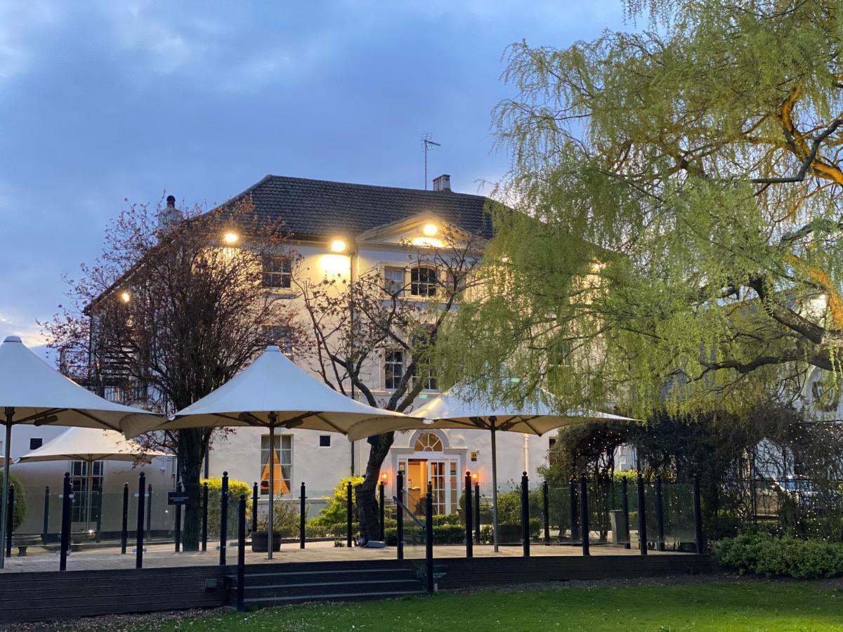 Wildes Inns Chesterfield Exterior foto